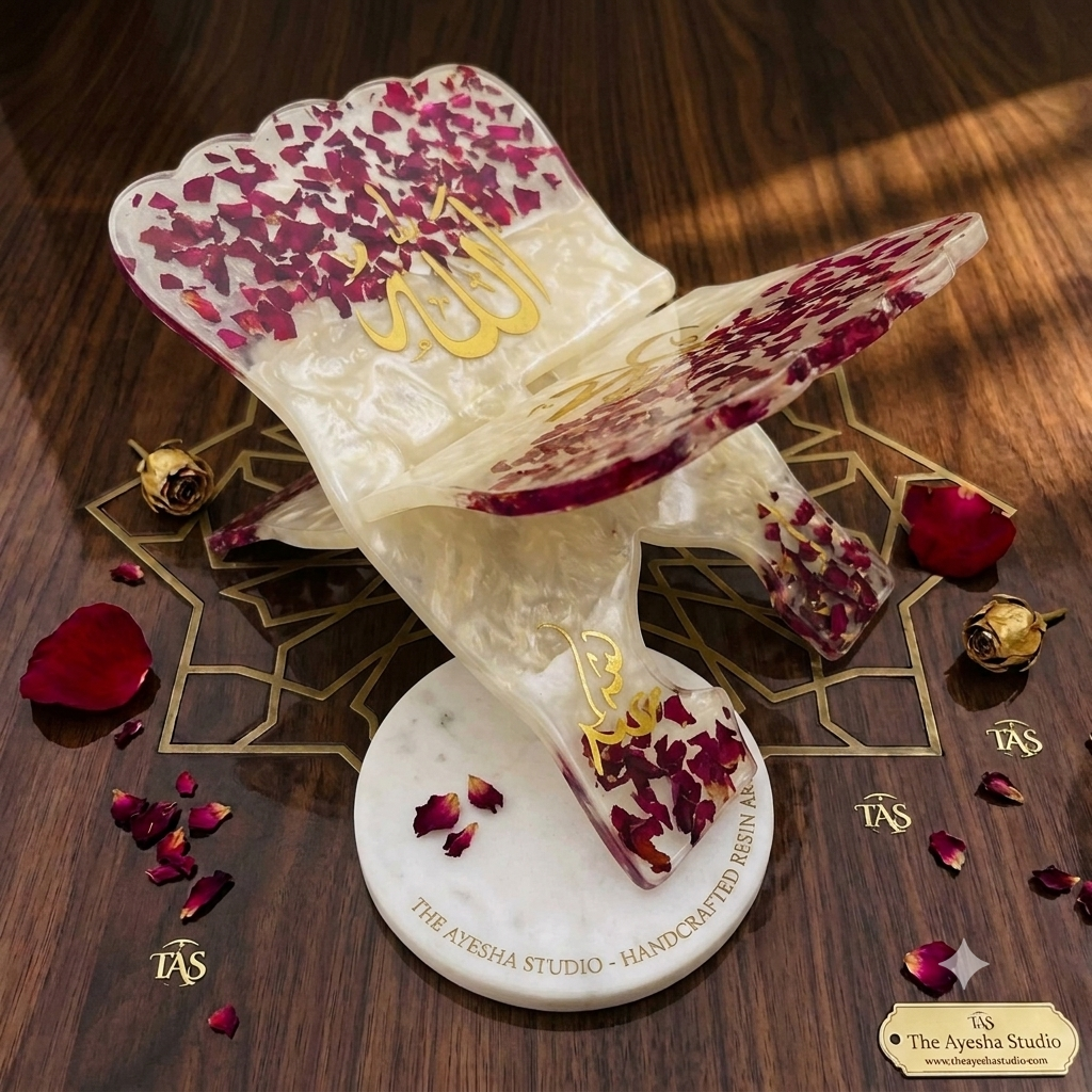 Rose Petals with Gold Flakes luxury Resin Rehal